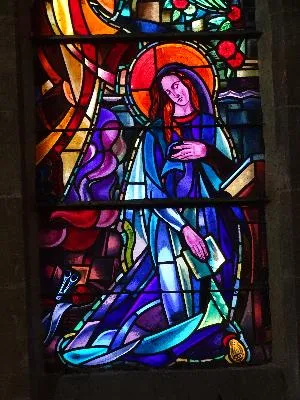 Vitrail Baie 3 : Avé Maria dans l'Église Saint-Hilaire de Muids