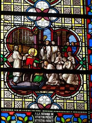 Vitrail Baie K : Saint-Victor dans l'Église Notre-Dame-de-Lourdes de Criquebeuf-sur-Seine