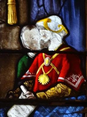 Vitrail Baie 3 : St-Quentin souffrit son premier Martyre dans l'Église de Poses