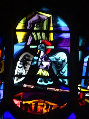 Vitrail Baie 100 - La crucifixion dans l'Église Notre-Dame-des-Arts de Pont-de-l'Arche