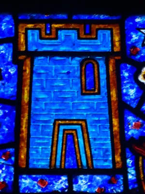 Vitrail Baie 3 - Symboles de la Vierge dans l'Église Saint-Hélier de Beuzeville