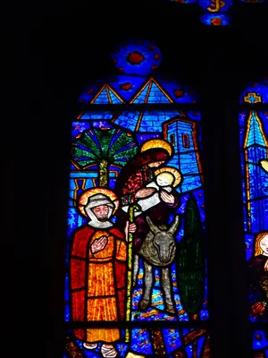 Vitrail Baie 6 : Vie de Saint-Joseph dans l'Église d'Étrépagny