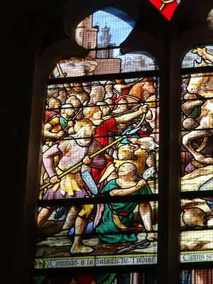 Vitrail Baie 14 : Vie de Clovis dans l'Église Saint-Lô de Bourg-Achard