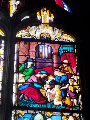 Vitrail Baie 18 : Vie de la Vierge, Saint-Nicolas et Saint-Martin dans l'Église Saint-Martin à Nonancourt