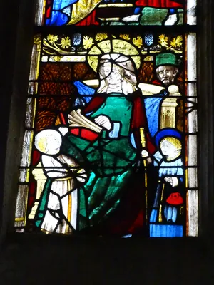 Vitrail baie 13 : Parenté de la Vierge dans l'Église Saint-Martin à Nonancourt