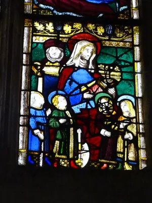 Vitrail baie 13 : Parenté de la Vierge dans l'Église Saint-Martin à Nonancourt