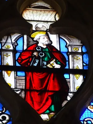 Vitrail Baie 108 : Pélerins d'Emmaüs - Incrédulité de St Thomas dans l'Église Saint-Martin à Nonancourt