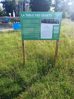 La table des géants à Val-de-Reuil