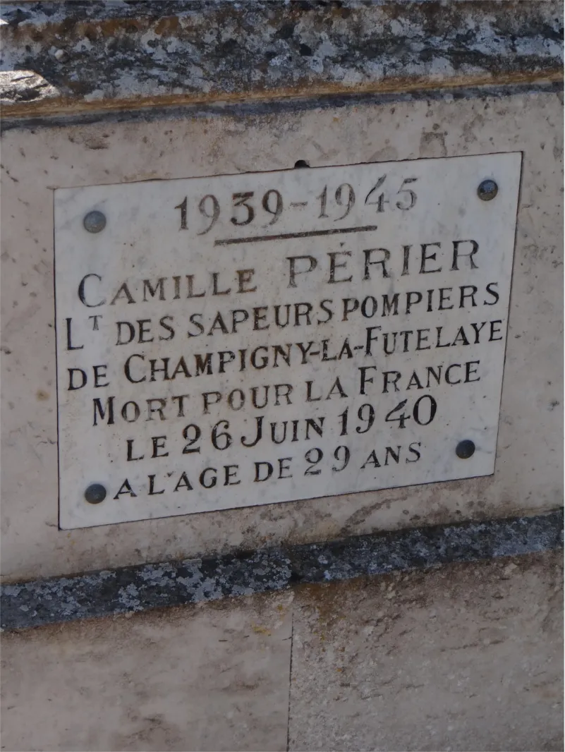Monument aux morts de Champigny-la-Futelaye