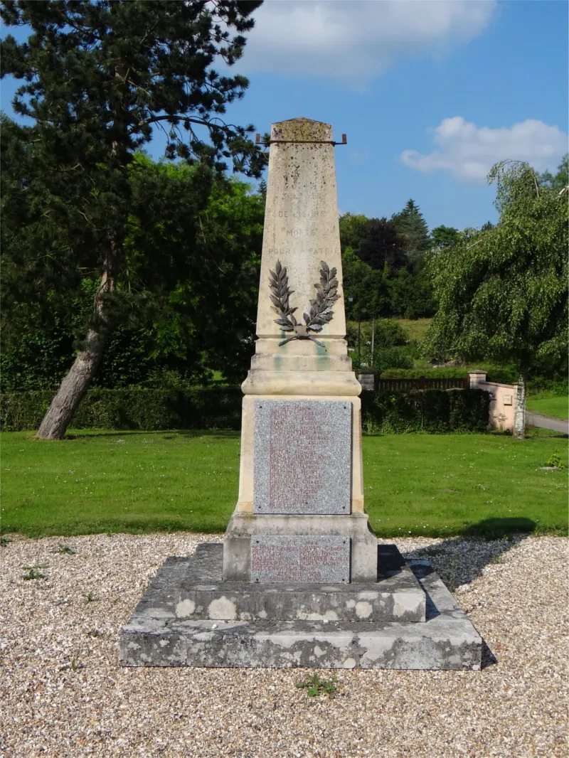 Monument aux morts de Lisors