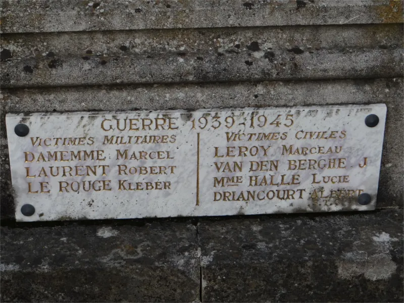 Monument aux morts de Tourny