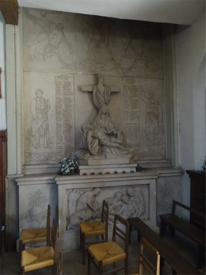 Monument aux morts de l'église de La Haye-Malherbe