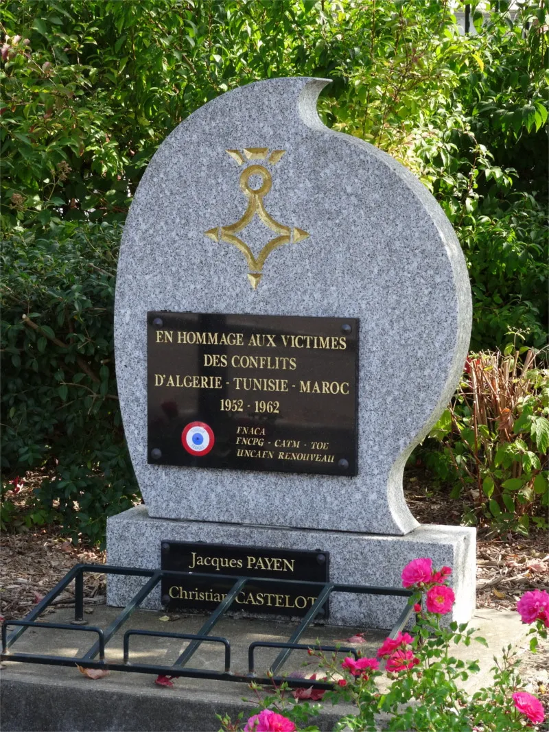 Monument aux morts d'Afrique du Nord de Gisors