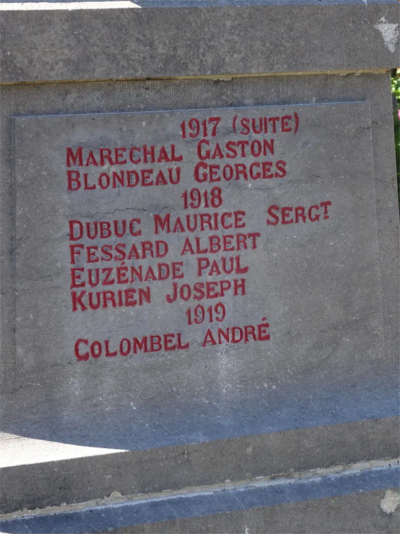 Monument aux morts de Marcilly-la-Campagne