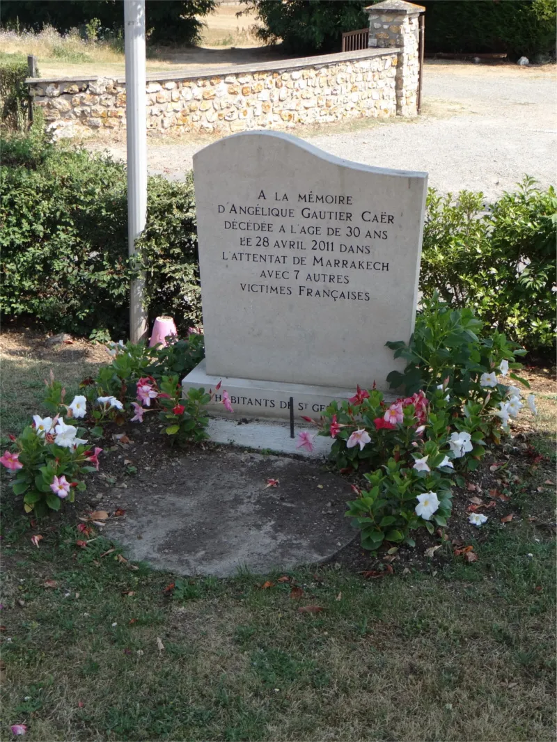 Monument Angélique Gauthier Caër à Saint-Germain-sur-Avre