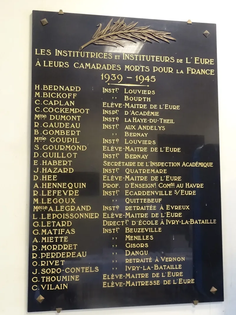 Plaques instituteurs 1914-1918 de l'IUT d'Évreux
