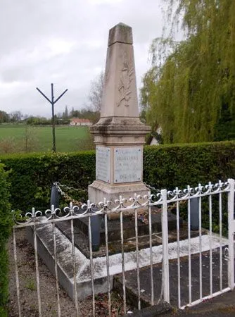 Monument aux morts d'Hébécourt