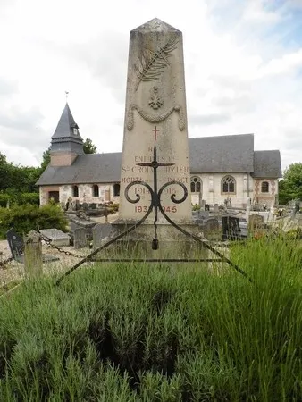 Monument aux morts de Sainte-Croix-sur-Aizier