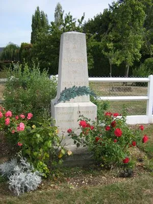 Ancien monument aux morts de Val-David