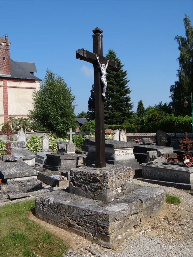 Calvaire du cimetière de La Neuville-du-Bosc