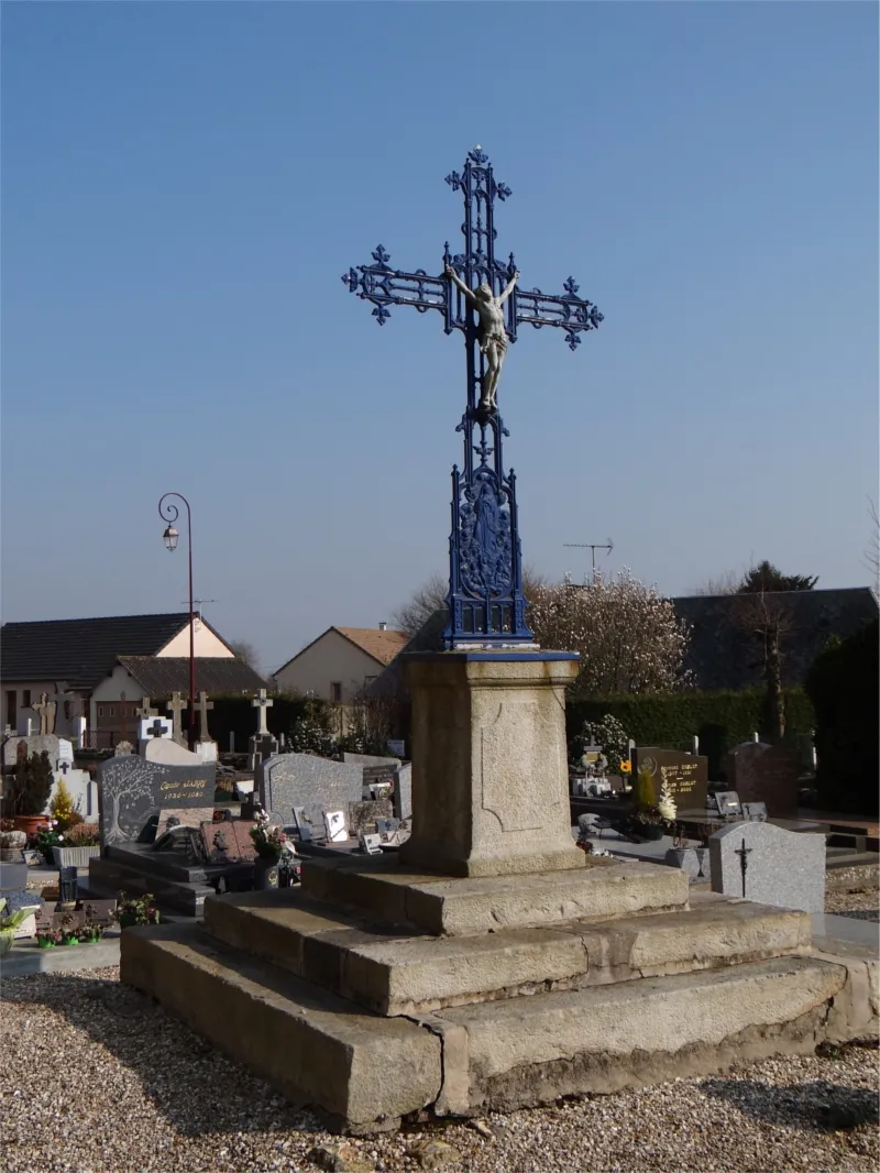 Calvaire du cimetière de Bournainville-Faverolles