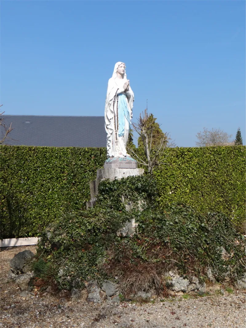 Statue de la Vierge de Saint-Germain-la-Campagne