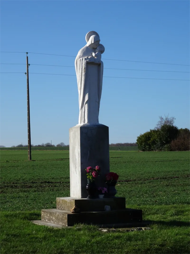 Statue de la Vierge de Boisset-les-Prévanches
