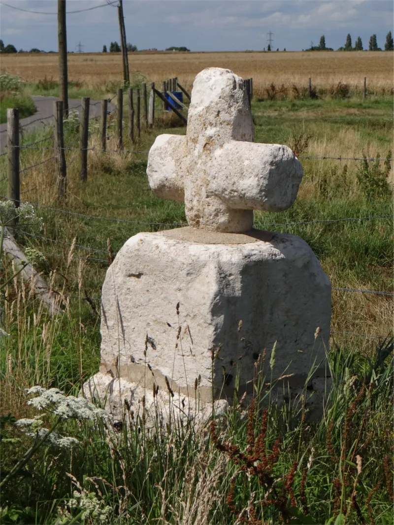 Croix du moulin d'Étréville