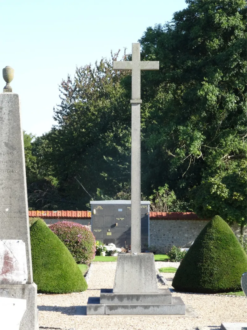 Croix du cimetière de Quatremare