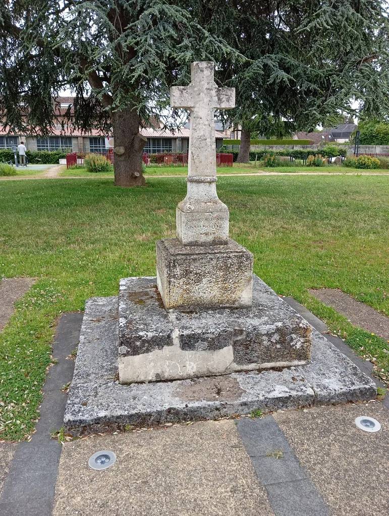 Calvaire de la place de la Mairie à Léry