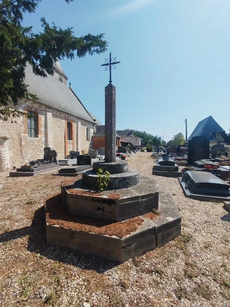 Croix du cimetière d'Eturqueraye