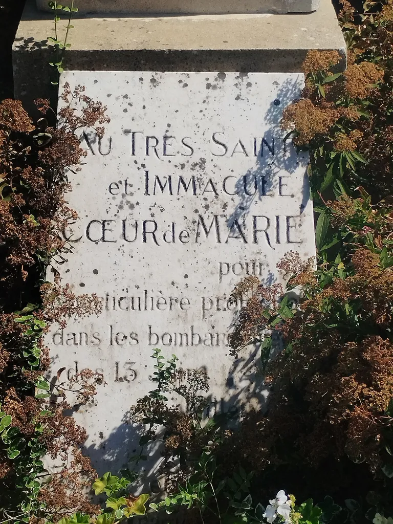 Statue de la Vierge à Trouville-la-Haule