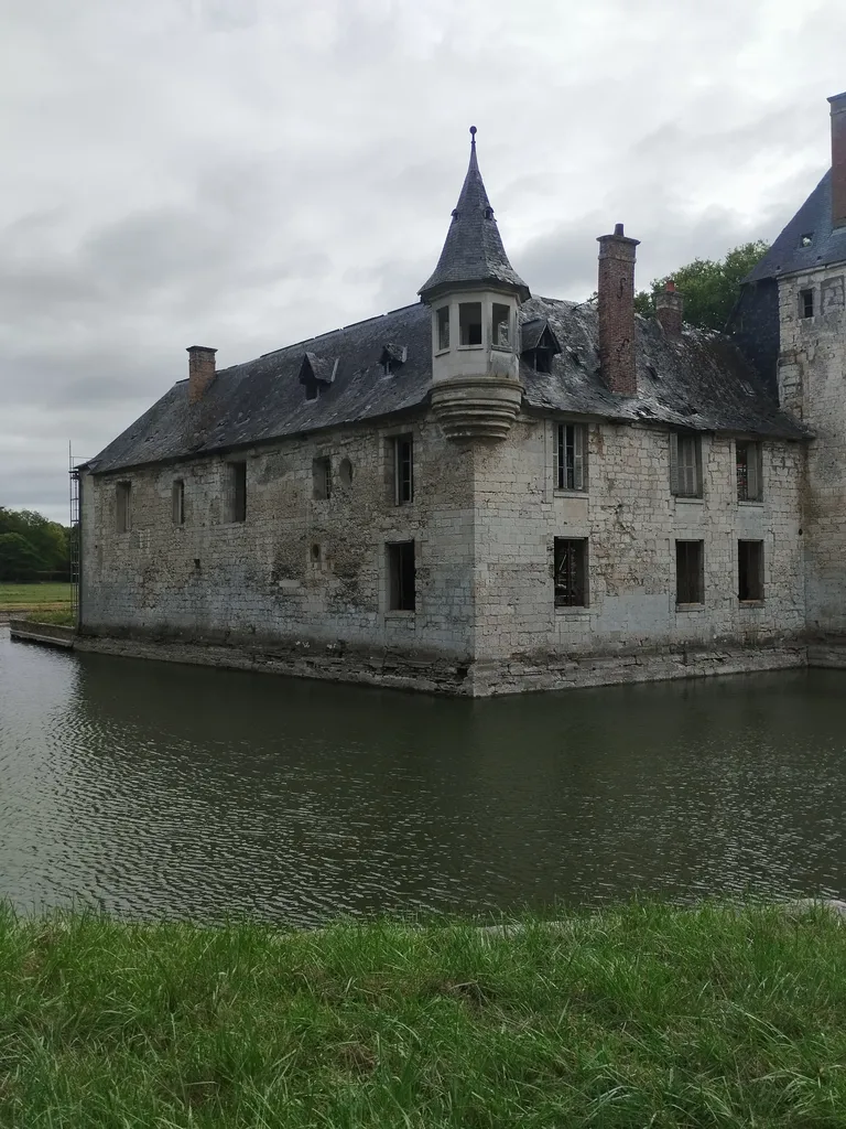 Château de Logempré à Pont-Saint-Pierre