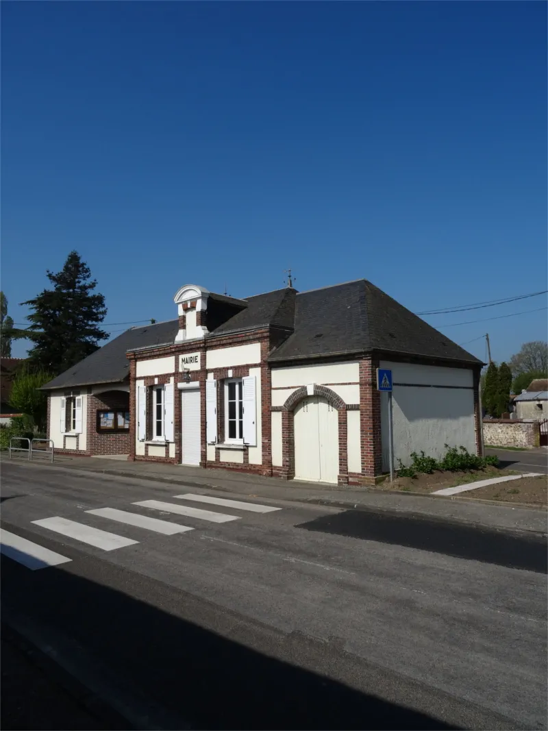Mairie de Buis-sur-Damville