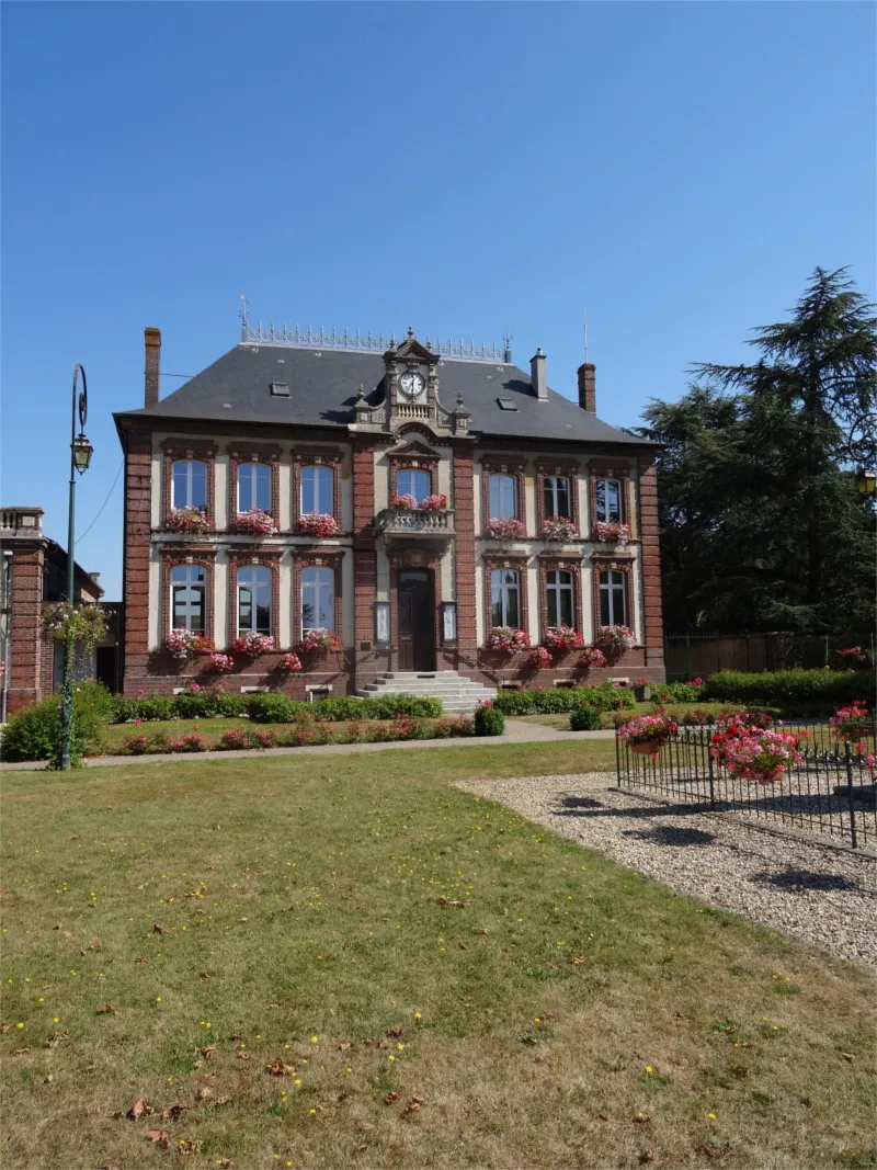 Mairie des Baux-de-Breteuil