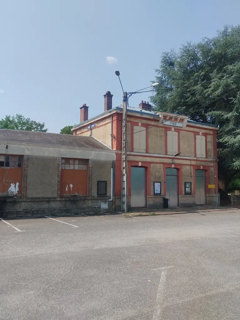 Gare de Nonancourt