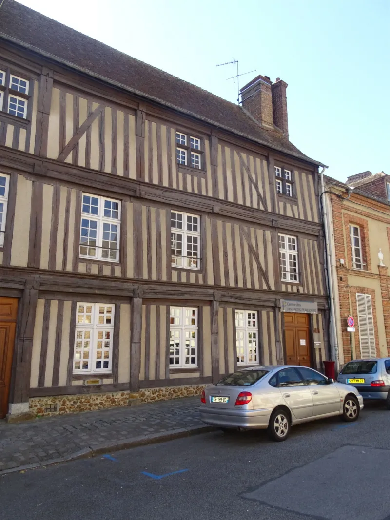 Hôtel de Gensac à Verneuil-sur-Avre