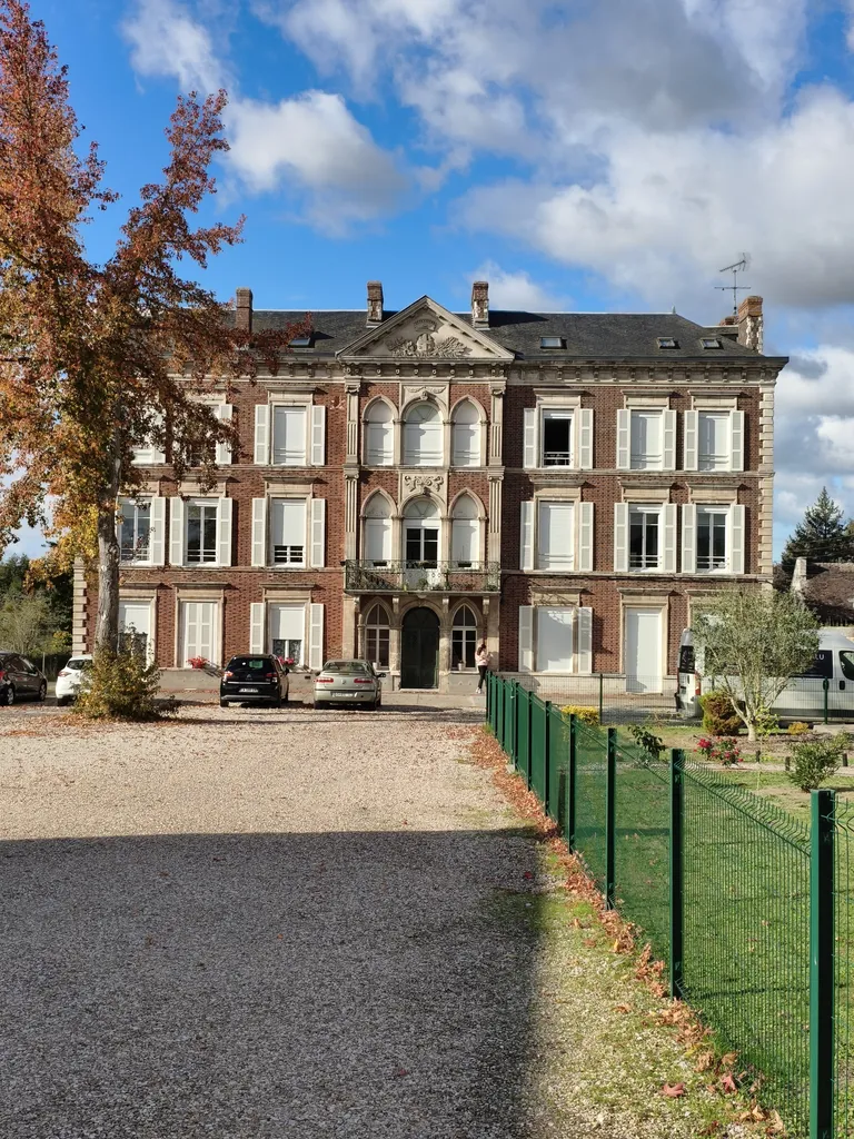 Maison de Vieilles à Beaumont-le-Roger