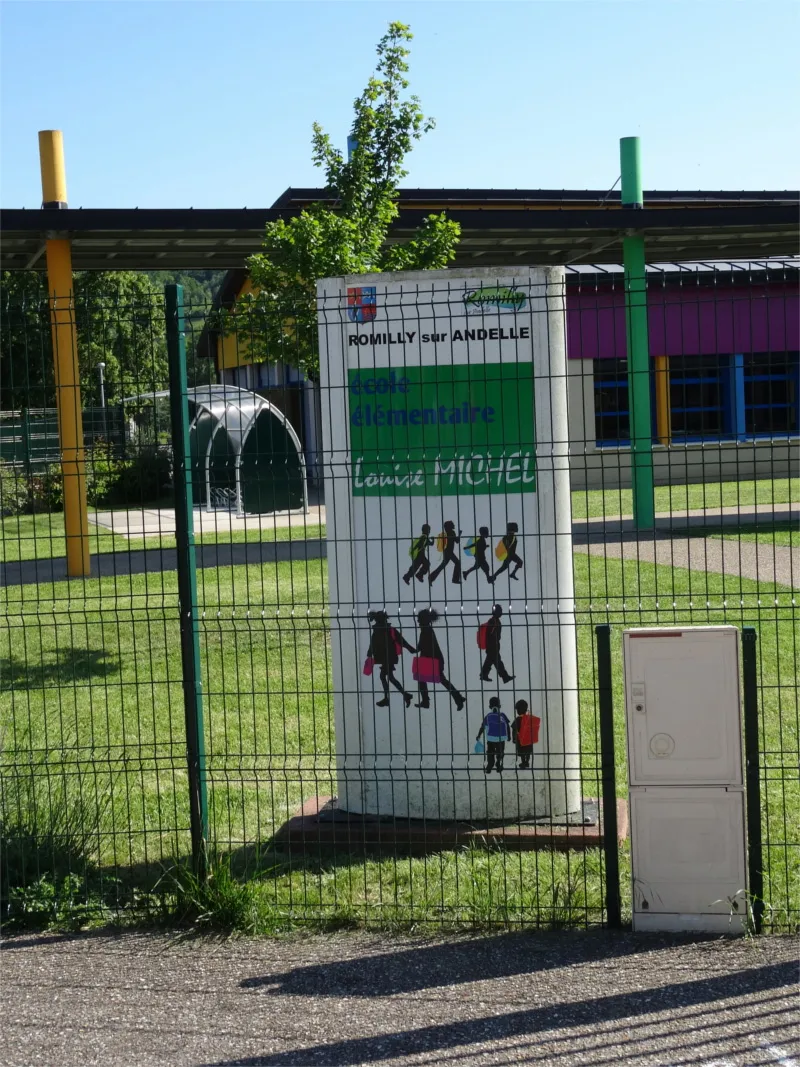 École élémentaire Louise Michel de Romilly-sur-Andelle
