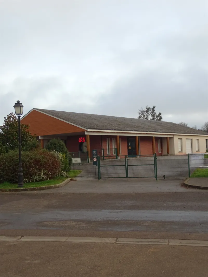 École maternelle intercommunale de Bosguérard-de-Marcouville