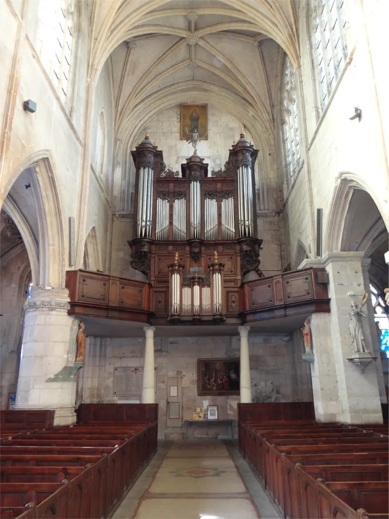 Orgue de tribune de l'église Notre-Dame-des-Arts de Pont-de-l'Arche