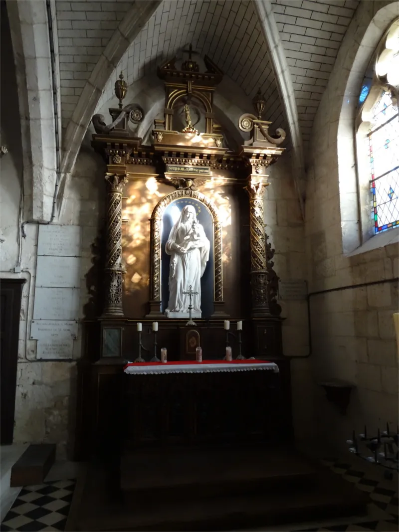 Retable de l'autel latéral sud de l'Église Notre-Dame de Grâce de Saint-Pierre-de-Bailleul