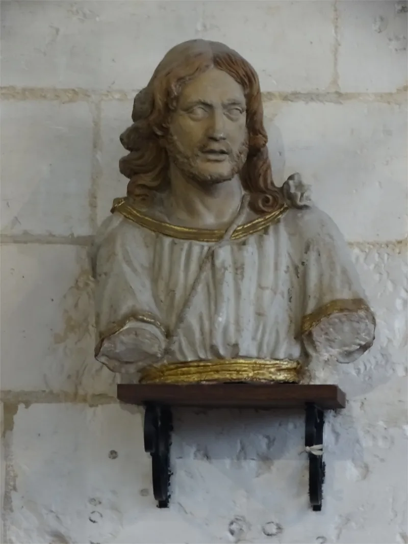 Buste de Saint-Jean-Baptiste dans l'Église Saint-Lô de Bourg-Achard