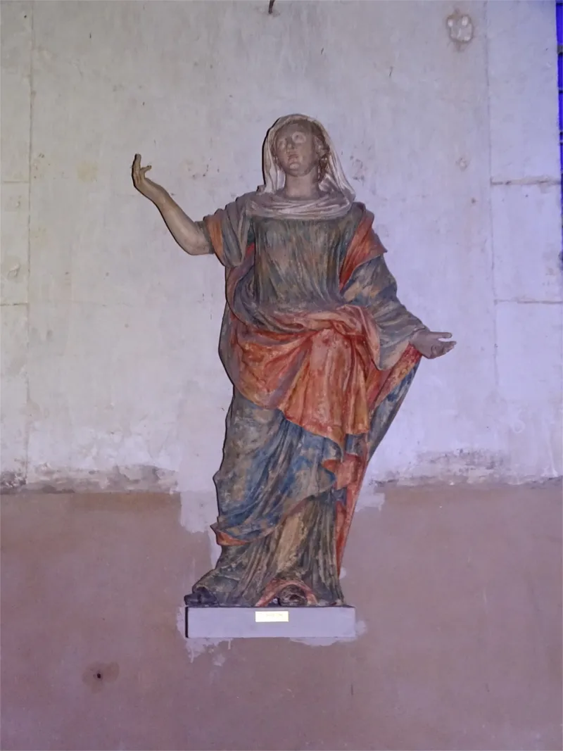 Statue : Sainte-Madeleine dans l'Église Saint-André du Bec-Hellouin