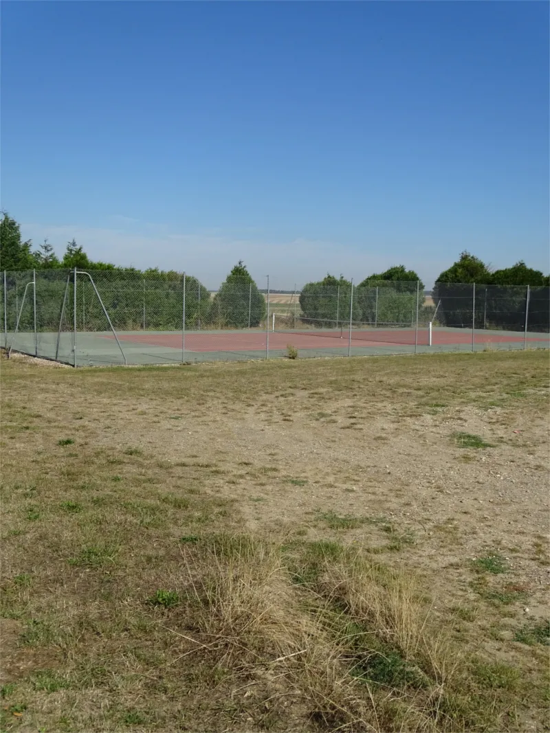 Court de Tennis extérieur de Villiers-en-Désœuvre