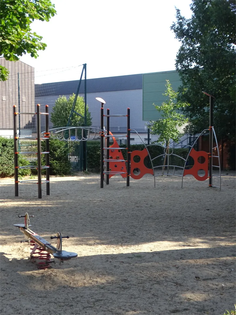 Aire de Jeux du Jardin public Aristide Briand à Louviers