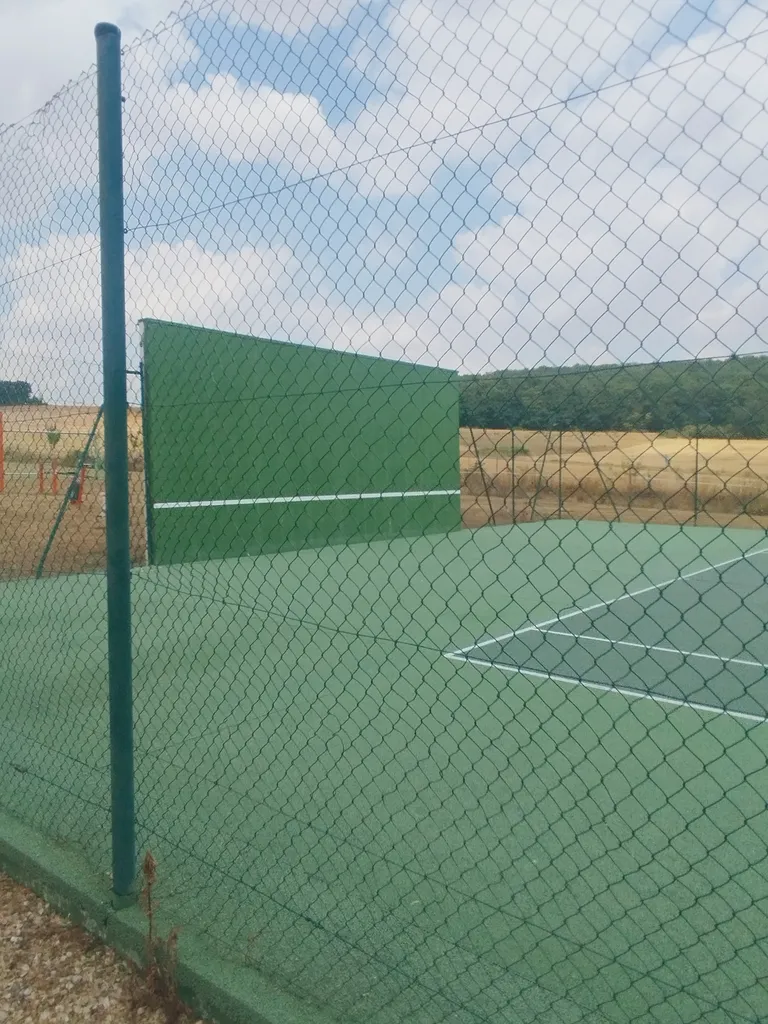 Court de Tennis de Breux-sur-Avre