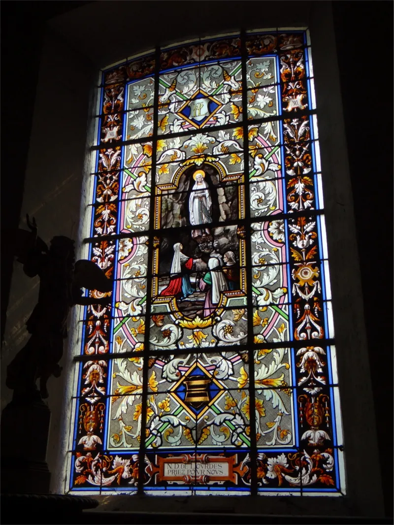 Baie B dans l'Église Saint-Pierre et Saint-Paul de Montfort-sur-Risle