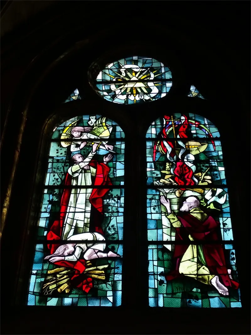 Vitrail Baie G : Le sacrifice d'Isaac dans l'Abbatiale Saint-Taurin d'Évreux