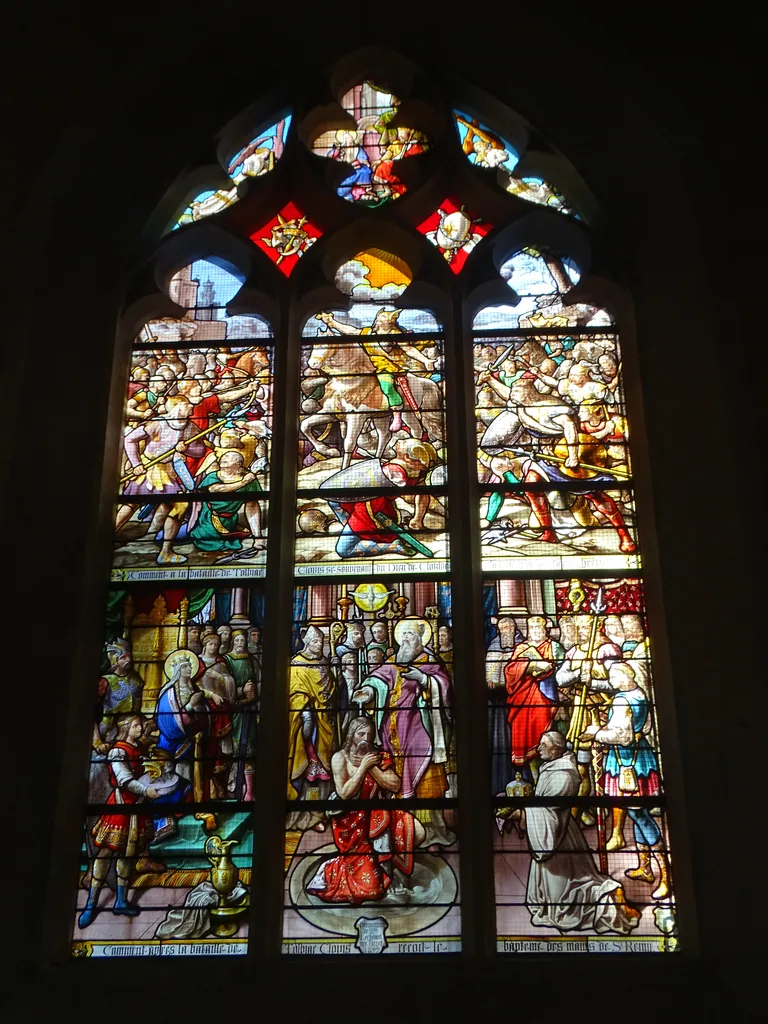 Vitrail Baie 14 : Vie de Clovis dans l'Église Saint-Lô de Bourg-Achard